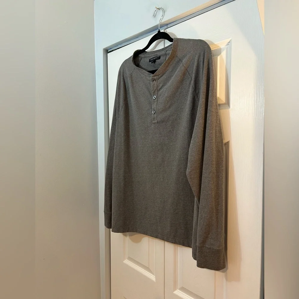 Banana Republic XL Gray Henley Long Sleeve Shirt Cotton Blend